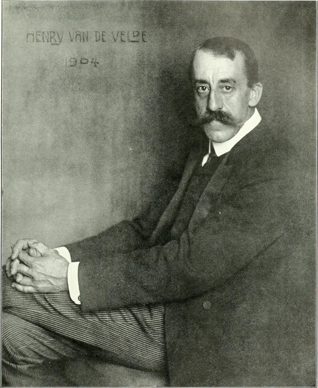 Nicola Perscheid, Henry Van de Velde, 1904. De Franstalige Antwerpenaar Van de Velde (1863-1951), die als art-nouveauarchitect faam genoot in binnen-en buitenland, ontwierp onder meer de Boekentoren in Gent.