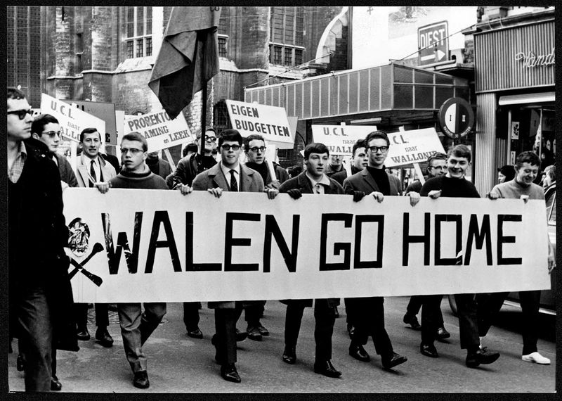 Walen go home.
